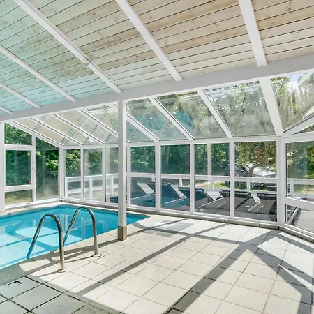 With A Pool For 8 People Near Fuglso Strand, Holiday home Ebeltoft