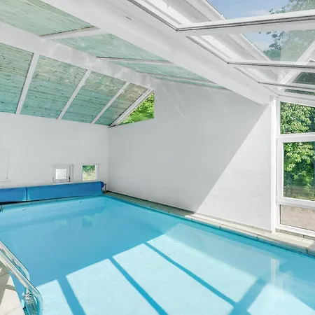 With A Pool For 8 People Near Fuglso Strand, Holiday home *